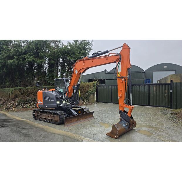2022 Hitachi ZX85-46589072