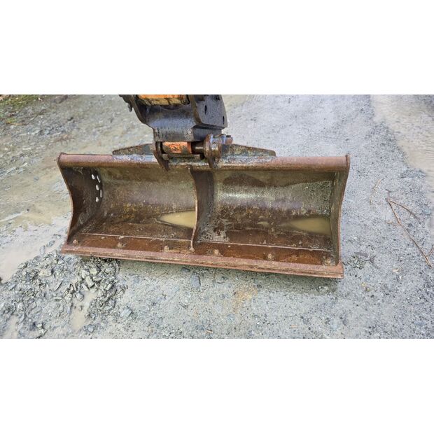 2022 Hitachi ZX85-46589077