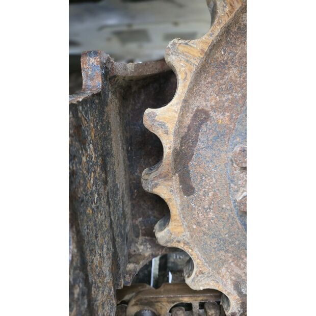 2022 Hitachi ZX85-46589079