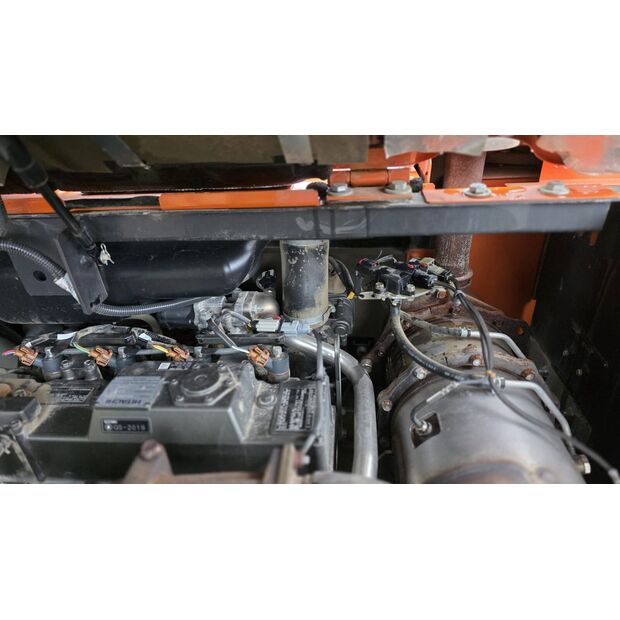 2022 Hitachi ZX85-46589085