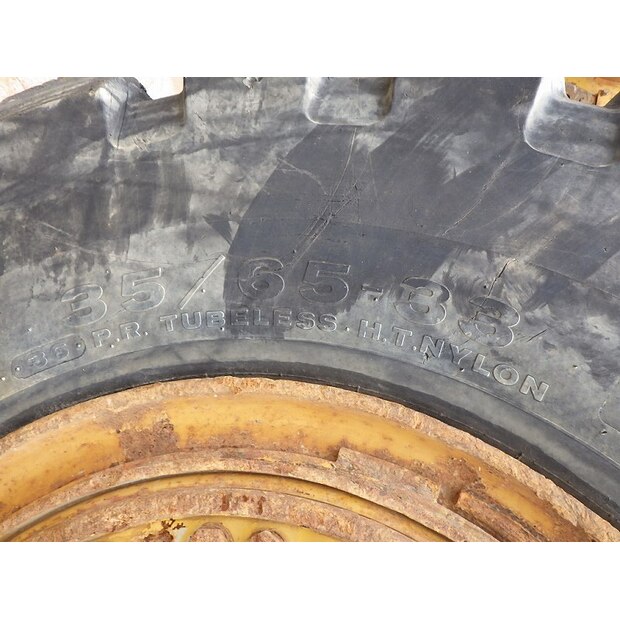 2002 كاتربيلر 988G-46589098