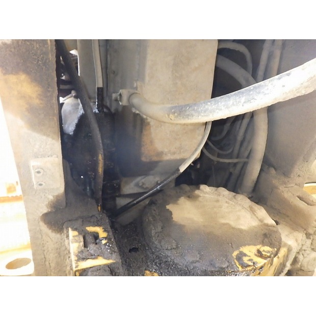 2002 كاتربيلر 988G-46589140