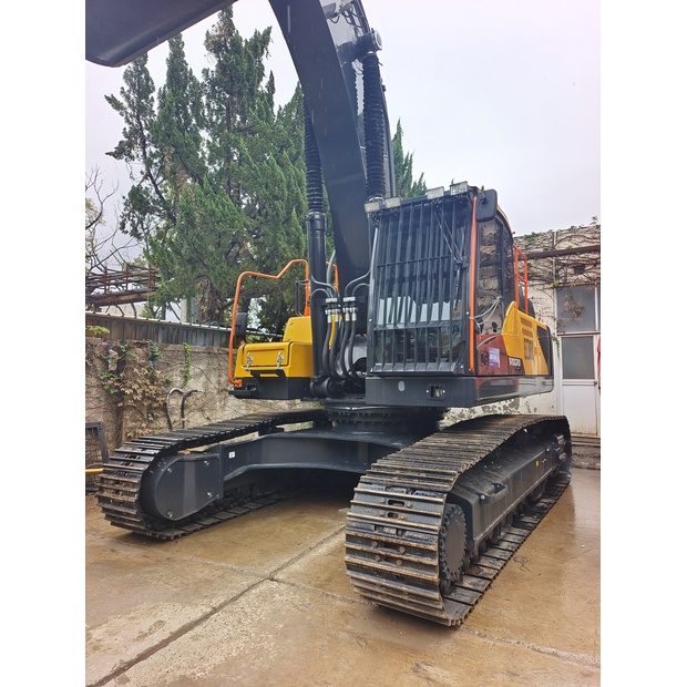 2024 فولفو EC380-46589218