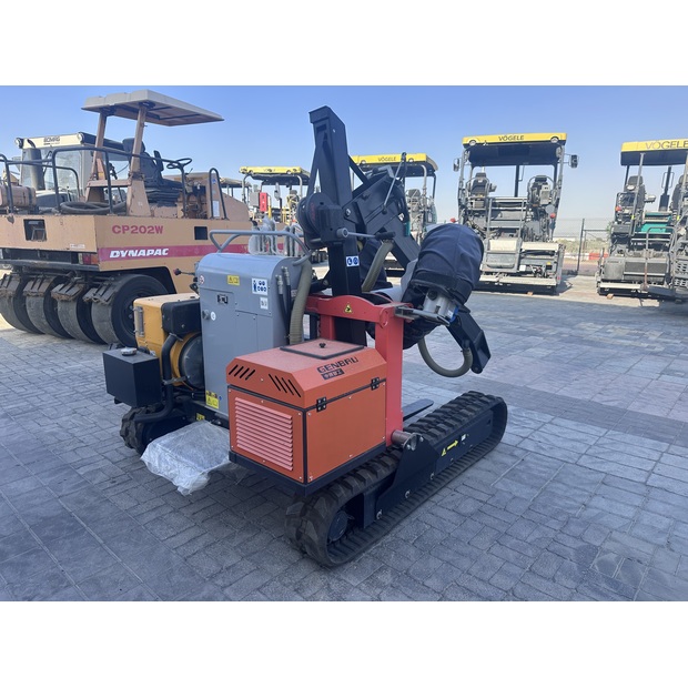 2013 GENBAU XU130-46589289