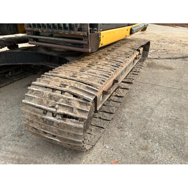 2015 كاتربيلر 320ELLR-46589323