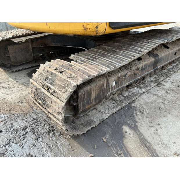 2015 كاتربيلر 320ELLR-46589330