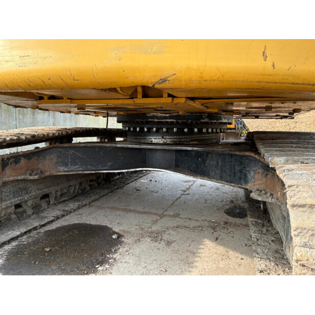 2015 كاتربيلر 320ELLR-46589332