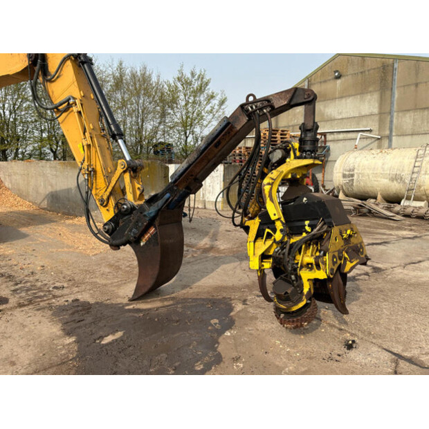 2015 كاتربيلر 320ELLR-46589347