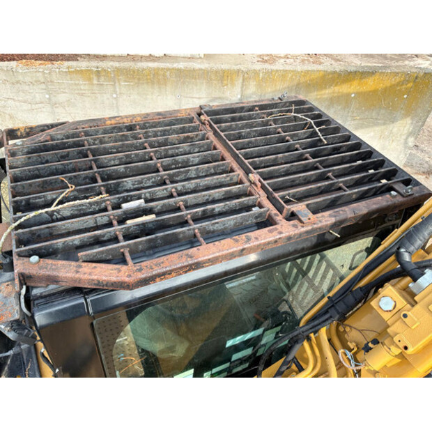 2015 كاتربيلر 320ELLR-46589349