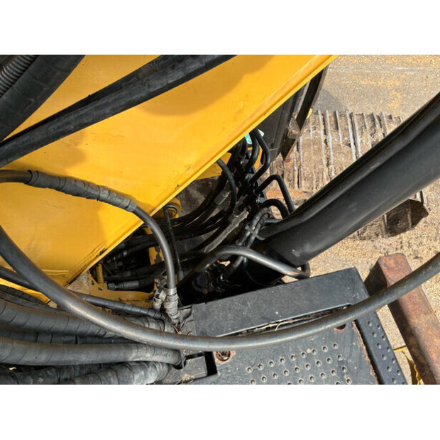 2015 كاتربيلر 320ELLR-46589353