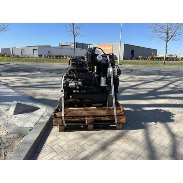 2015 CUMMINS qsb6.7-46589376