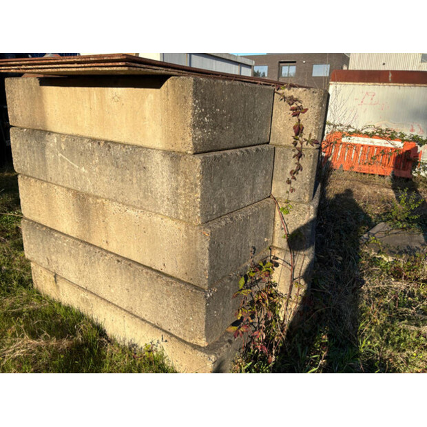 1995 Arcomet T25A-46589535