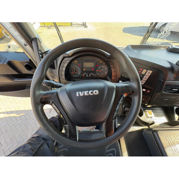 2014 Iveco Euro Trakker-46589767