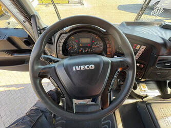 2014-iveco-euro-trakker-46589767