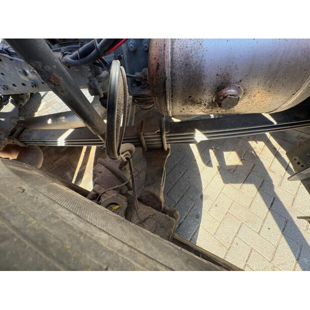 2014 Iveco Euro Trakker-46589777