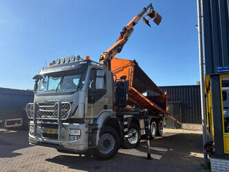 2014-iveco-euro-trakker-1442415-46589854