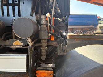 2014-iveco-euro-trakker-1442415-46589870