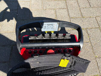 2014-iveco-euro-trakker-1442415-46589891