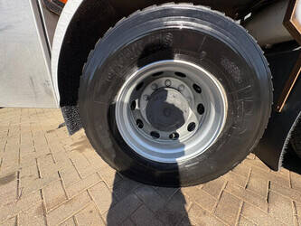 2014-iveco-euro-trakker-1442415-46589893