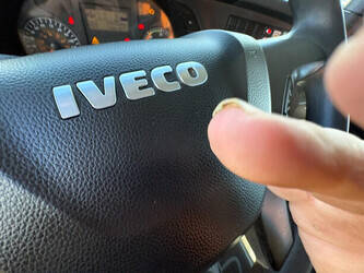 2014-iveco-euro-trakker-1442415-46589905