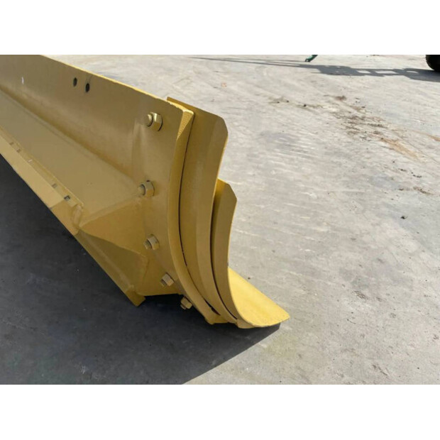 2026 Caterpillar 12G-46589925