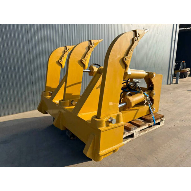 2026 كاتربيلر D8-46590654