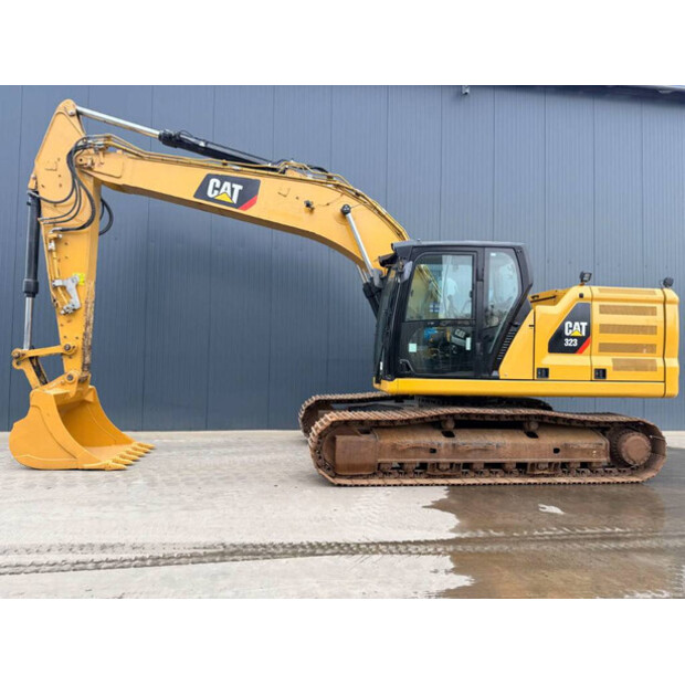 2018 Caterpillar 323-46590757