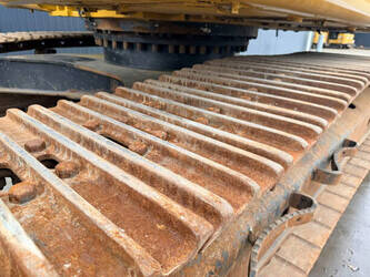 2018-caterpillar-323-1442538-46590781