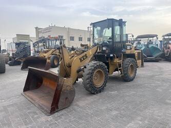 Image de CHARGEUSES SUR PNEUS 2013 Caterpillar 910H