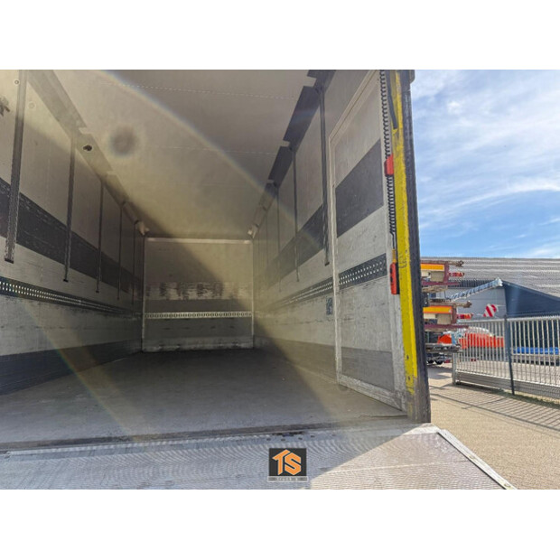 2016 Renault T380-46590903