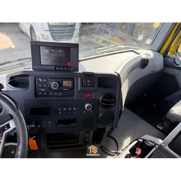 2016 Renault T380-46590910