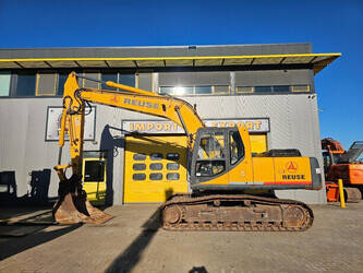 صورة ل حفارات مجنزرة 2007 ساني SY210C