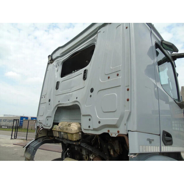 2013 Mercedes-Benz Arocs-46590981