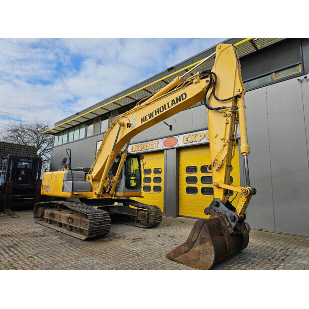 2008 New Holland E215B-46590990