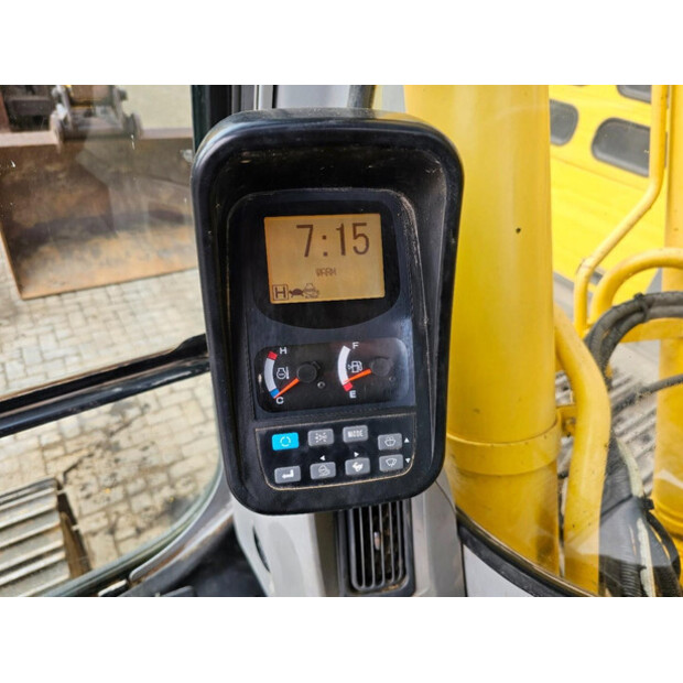 2008 New Holland E215B-46591001