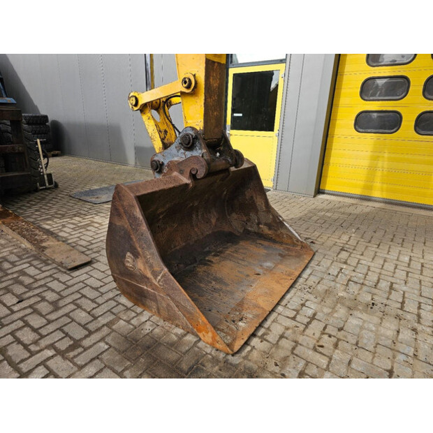 2008 New Holland E215B-46591008