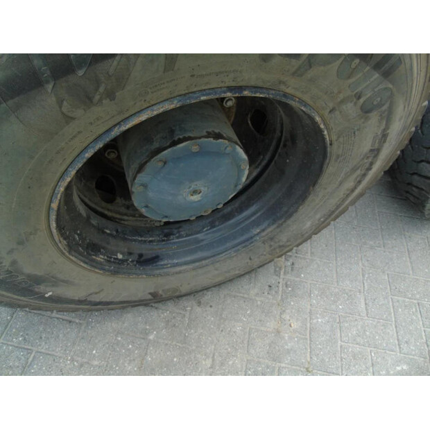 2013 Mercedes-Benz Arocs-46591020