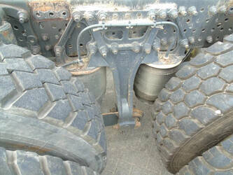 2013-mercedes-benz-arocs-1428764-46591030