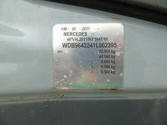 2013-mercedes-benz-arocs-1428764-46591034