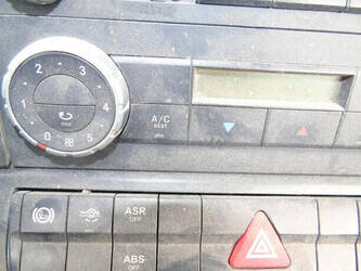 2013-mercedes-benz-arocs-1428764-46591037