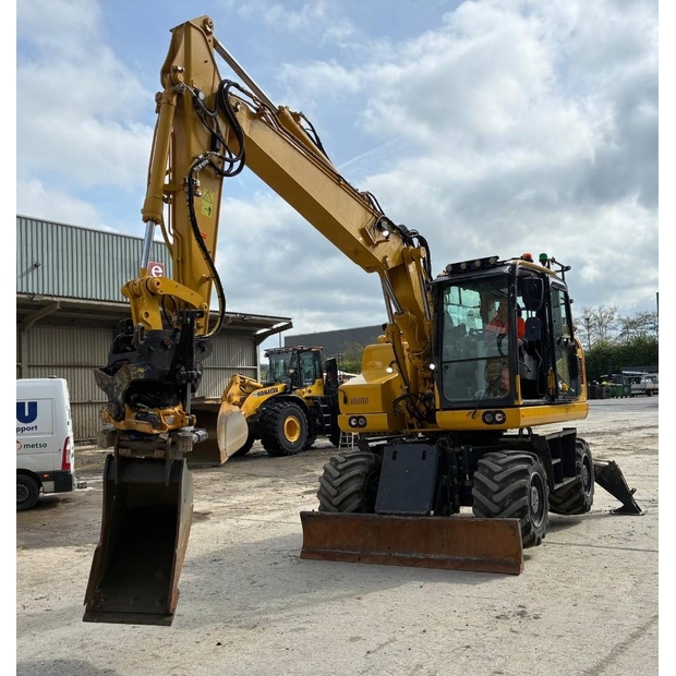 2024 Komatsu 11-46596272