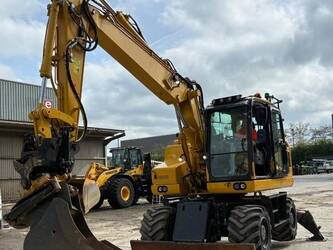 2024-komatsu-11-46596273