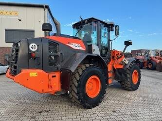 hitachi-zw180-6-46599232