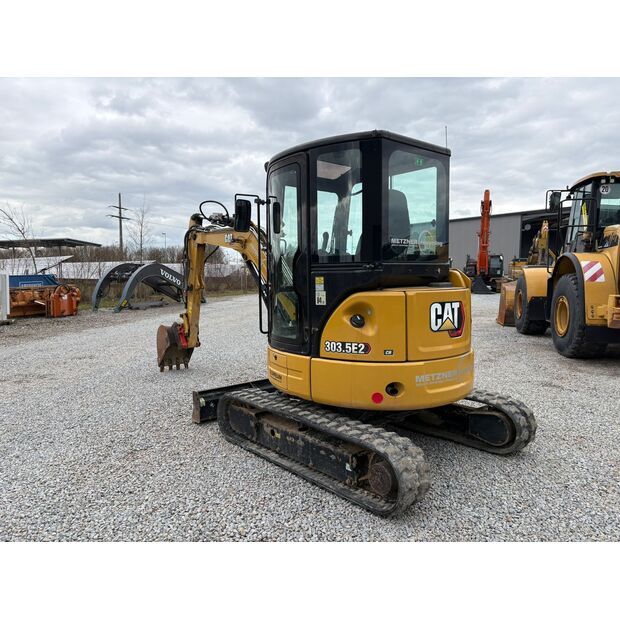 2021 كاتربيلر 303.5E2CR-46601630