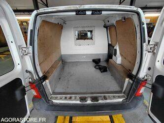 2007-peugeot-partner-1442733-46606413