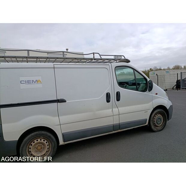 2007 أوبل Vivaro-46606438