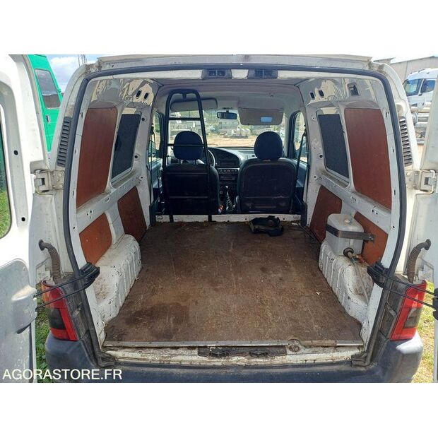 2003 Peugeot PARTNER-46606471