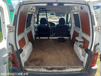 2003-peugeot-partner-1442739-46606471