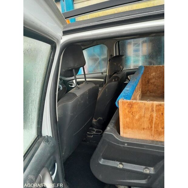 2013 داسيا DUSTER-46606481