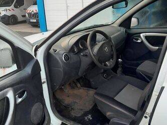 2013-dacia-duster-1442740-46606482